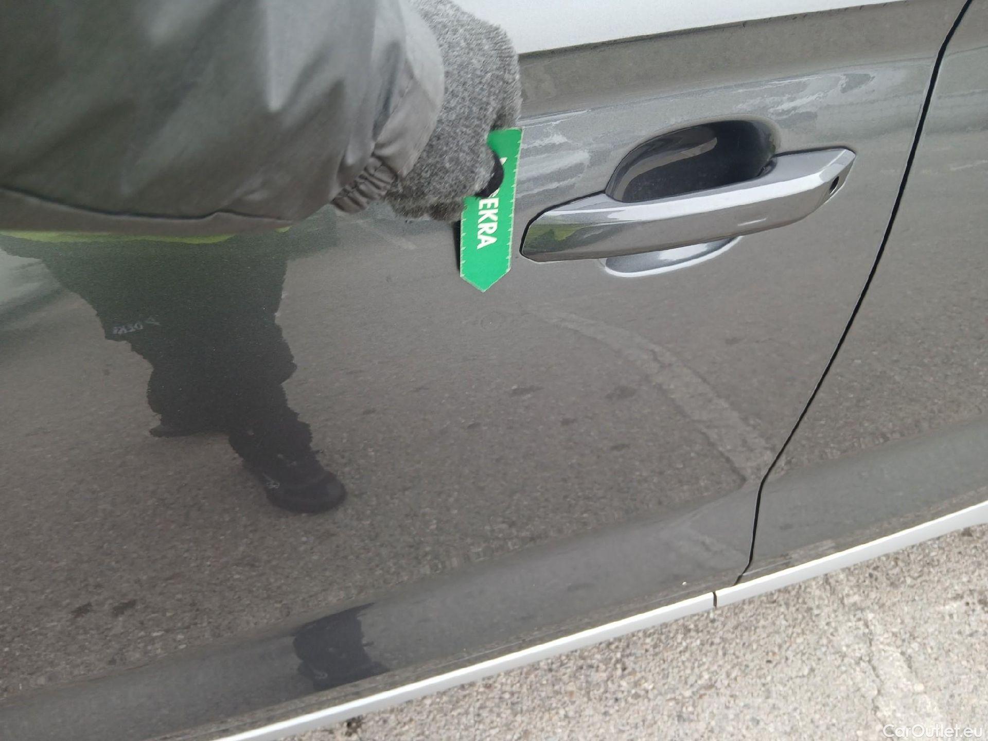  Audi  Q5 AUDI  SPORTBACK / 2020 / 5P / todoterreno S line 35 TDI 120kW S tronic #12