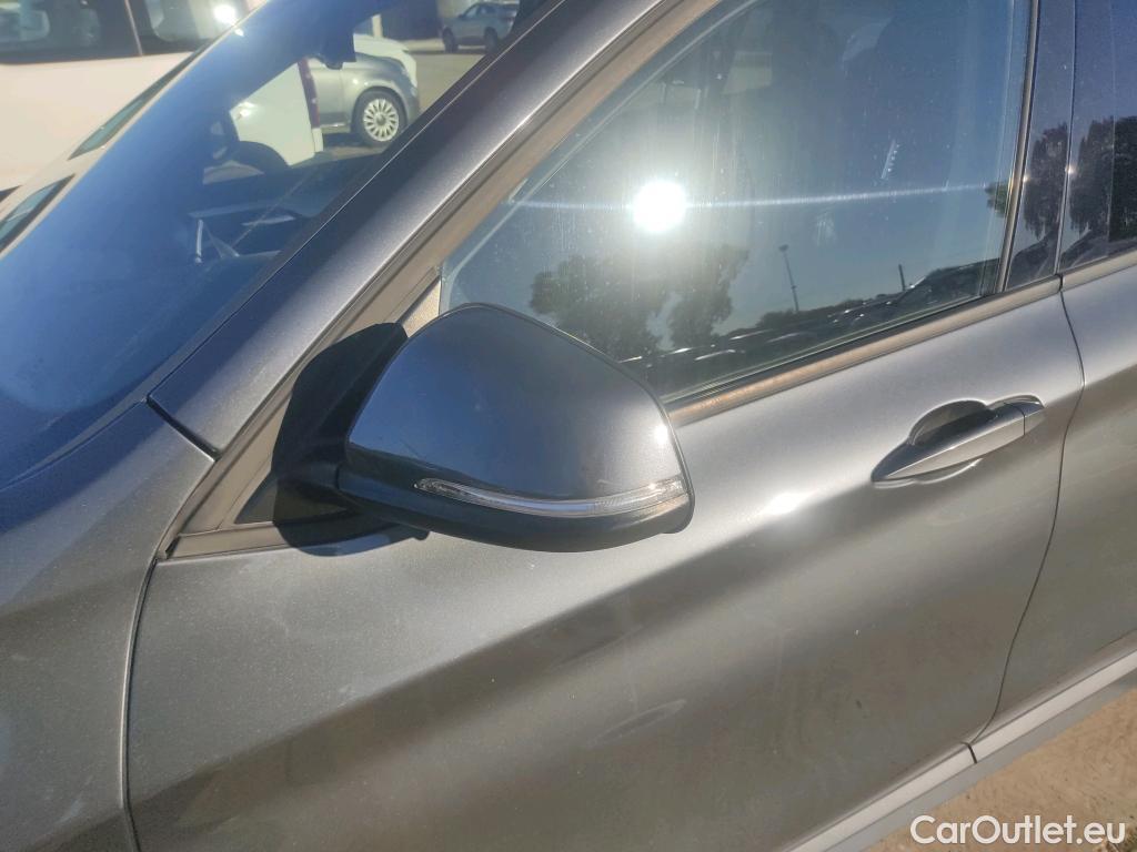  Bmw  X1 BMW  sDrive18i #26