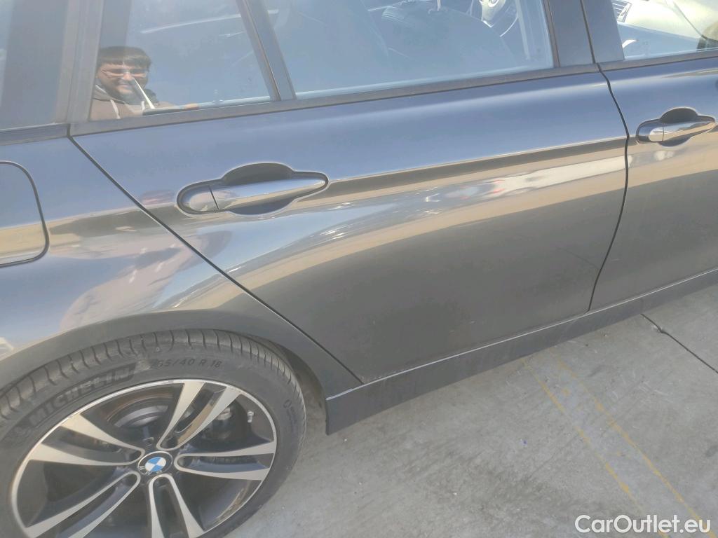  Bmw  Serie 3 BMW  5p 6G familiar 318d Touring #36