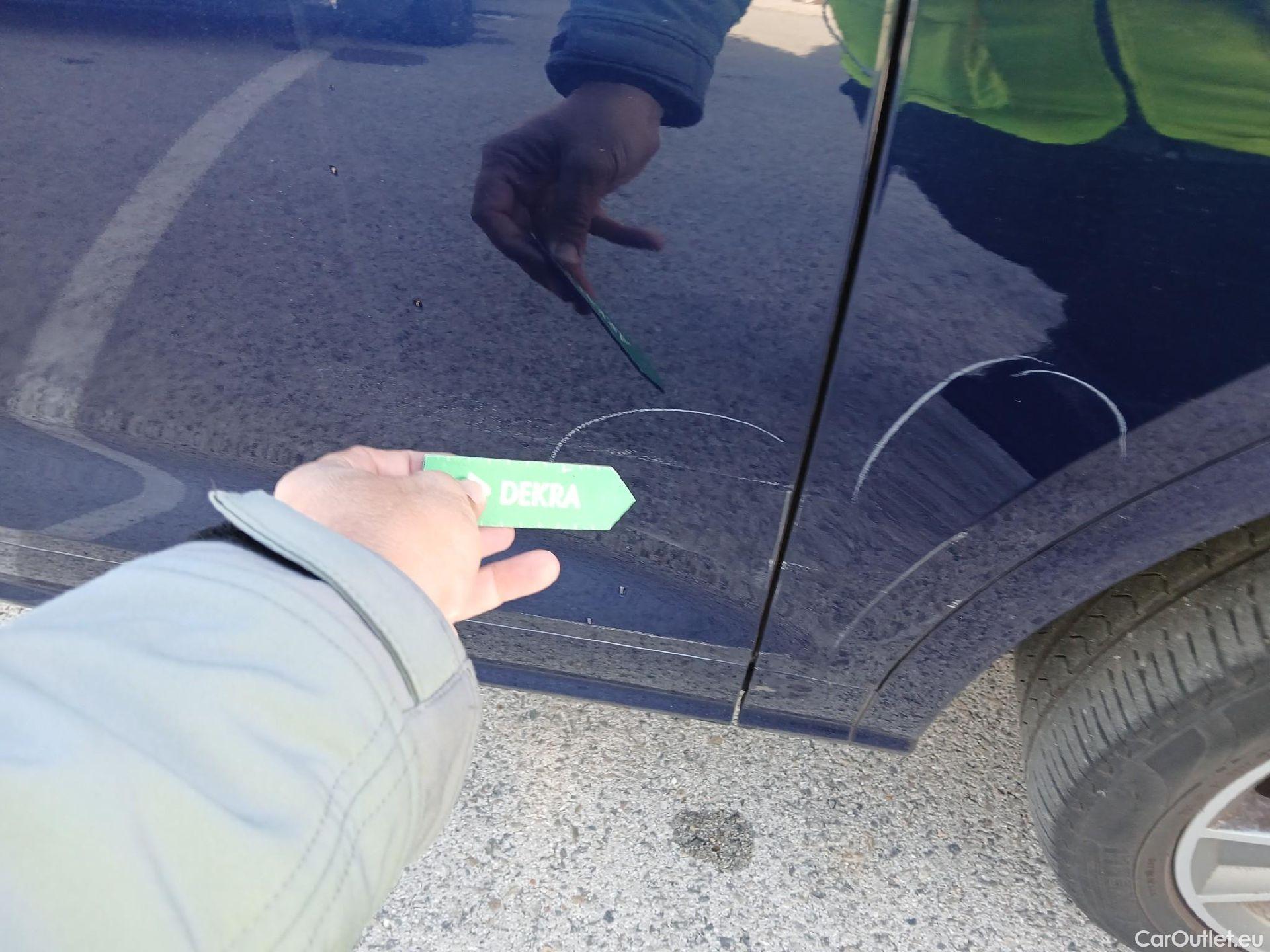  Audi  Q5 AUDI  / 2016 / 5P / S line 40 TDI 140kW quattro S tronic #41