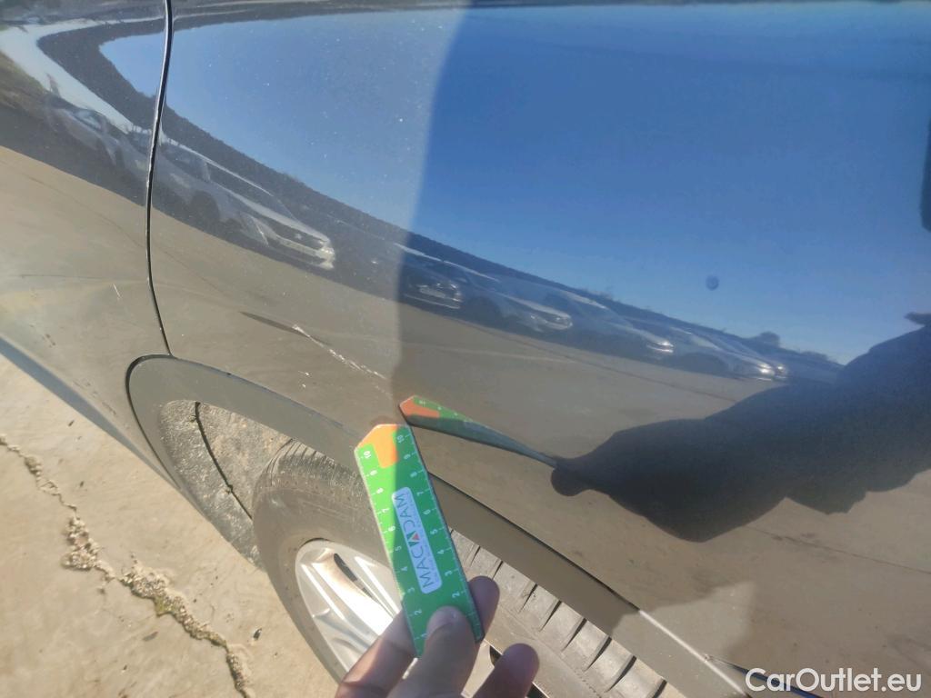  Bmw  X1 BMW  sDrive18i #25