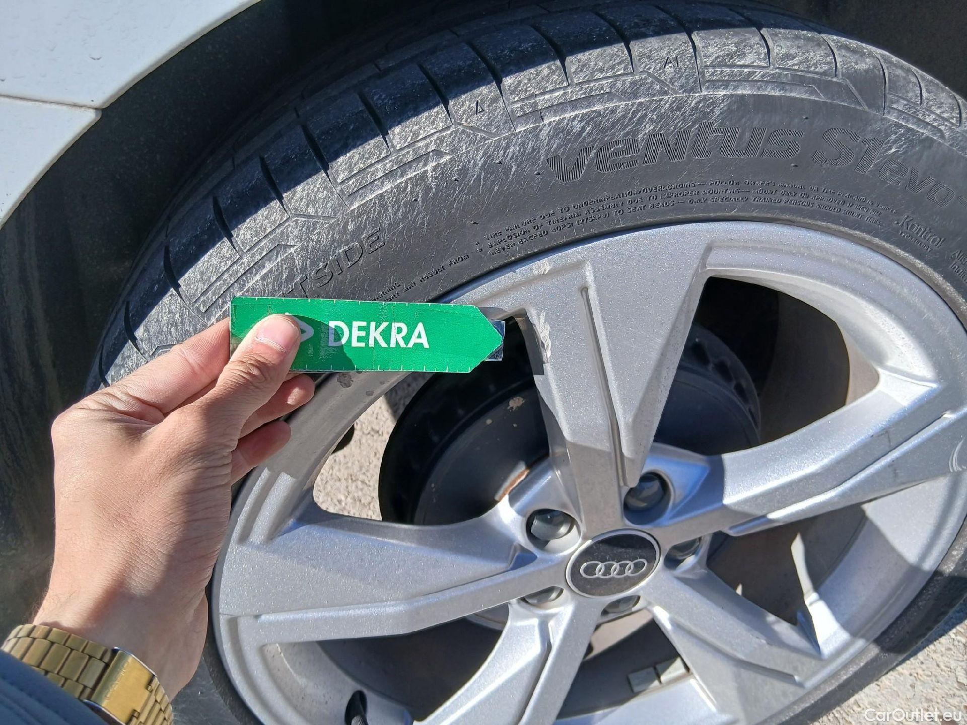  Audi  A1 Sportback AUDI A1 / 2018 / 5P / berlina con portón Sportback Advanced 25 TFSI 70kW (95CV) #24