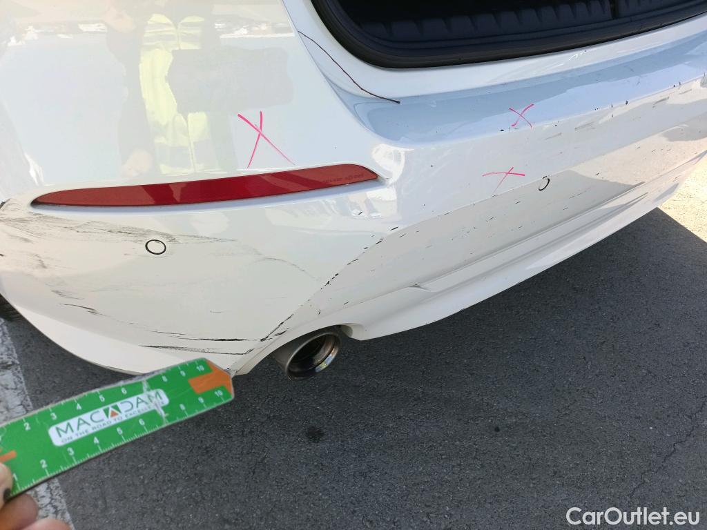  Bmw  Serie 1 BMW  / 2019 / 5P / berlina con portón 116d #16