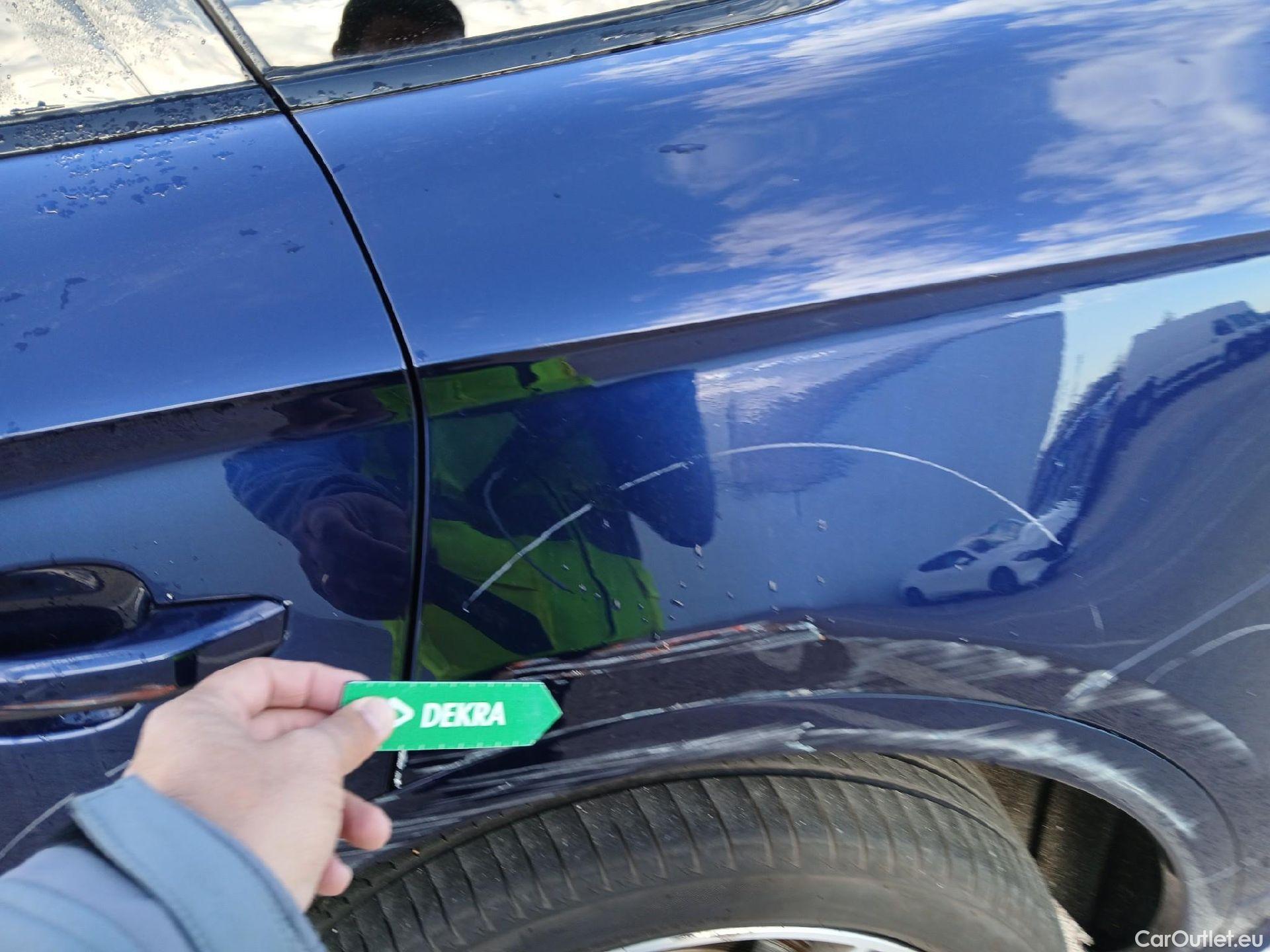  Audi  Q5 AUDI  / 2016 / 5P / S line 40 TDI 140kW quattro S tronic #25