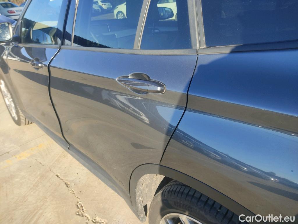  Bmw  X1 BMW  sDrive18i #10