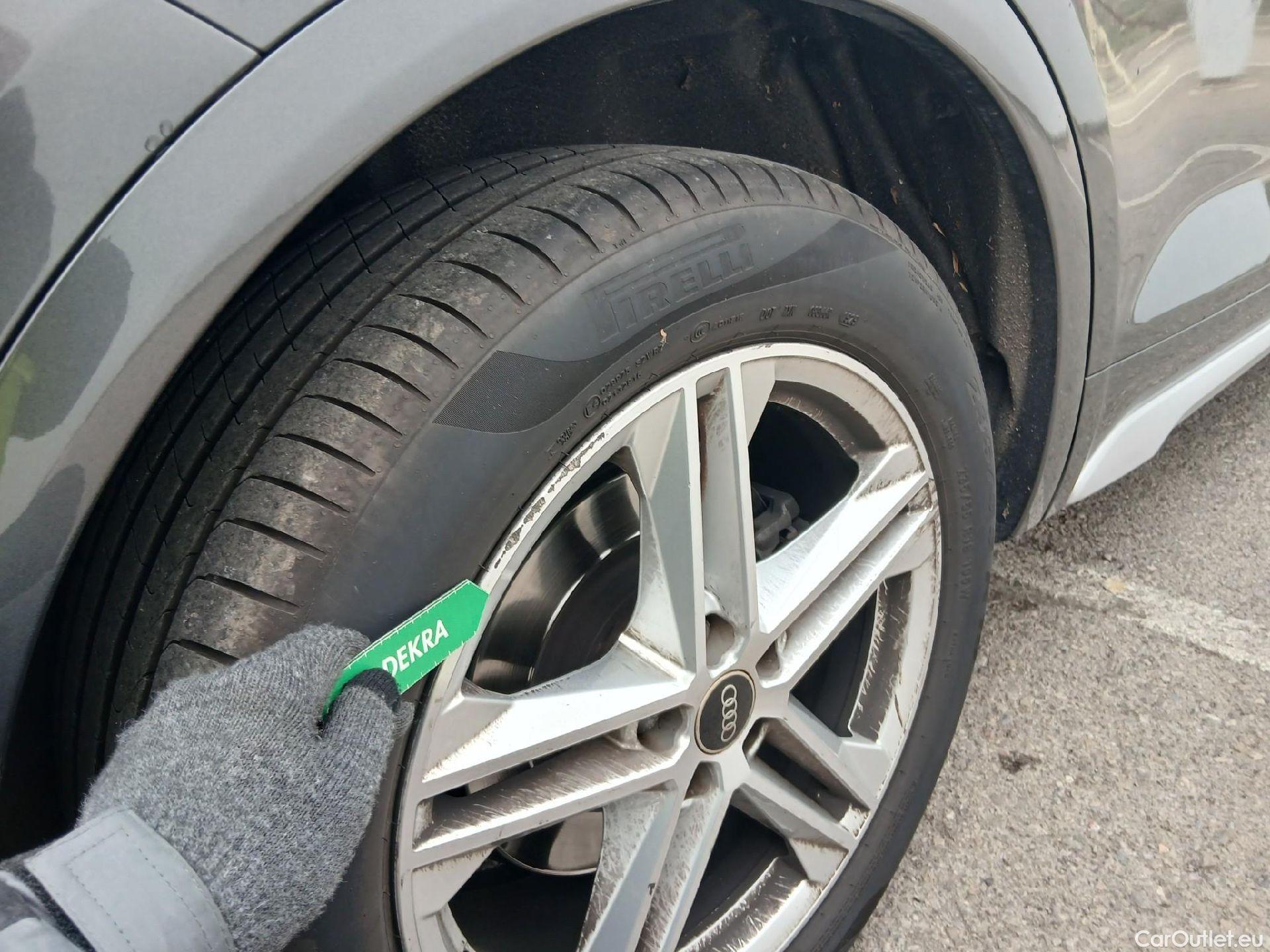  Audi  Q5 AUDI  SPORTBACK / 2020 / 5P / todoterreno S line 35 TDI 120kW S tronic #24