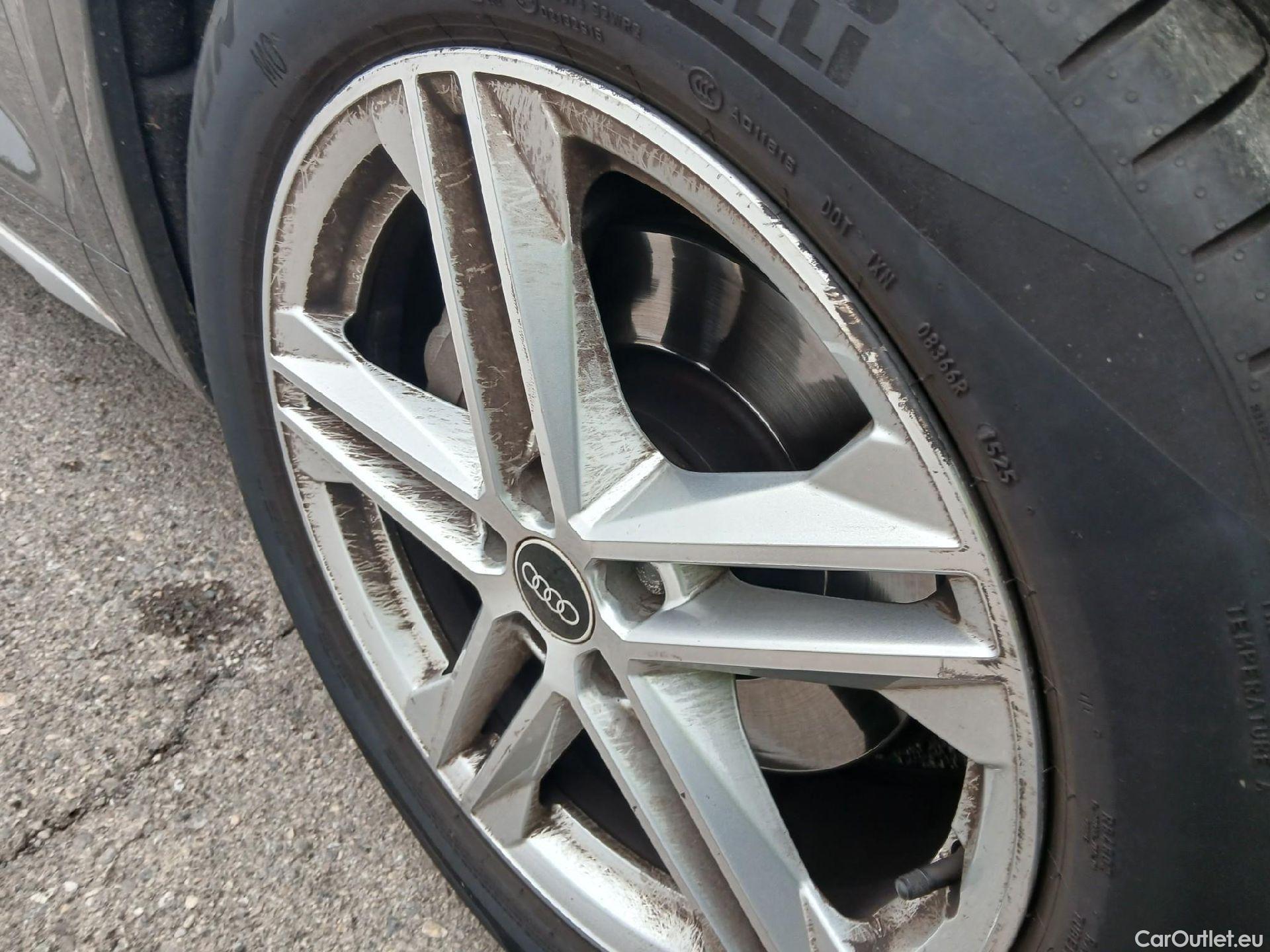  Audi  Q5 AUDI  SPORTBACK / 2020 / 5P / todoterreno S line 35 TDI 120kW S tronic #25