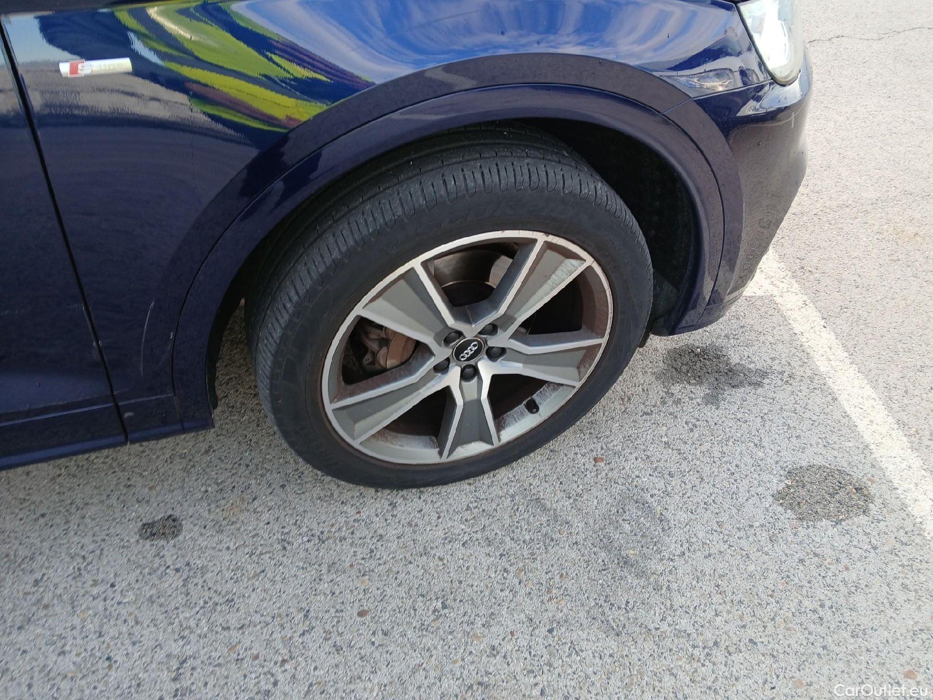  Audi  Q5 AUDI  / 2016 / 5P / S line 40 TDI 140kW quattro S tronic #6