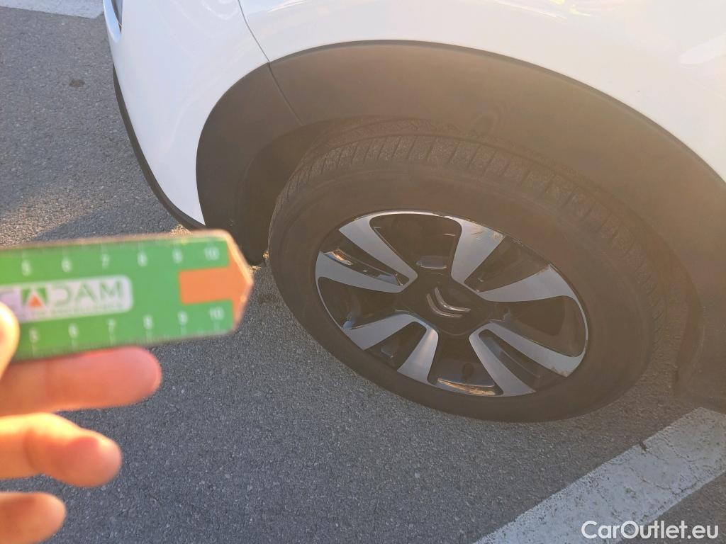  Citroen  C3 CITROEN  / 2020 / 5P / berlina con portón BlueHDi 75KW (100CV) S&S Feel Pack #3