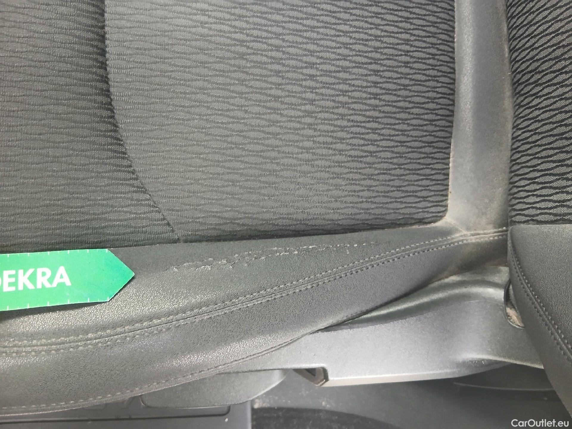  Land Rover  Range Rover LAND ROVER  Evoque / 2015 / 5P / 2.0L eD4 Diesel 110kW (150CV) 4x2 Pure #7