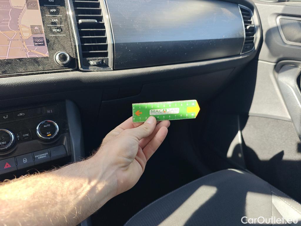  Skoda  Kodiaq SKODA  / 2016 / 5P / todoterreno 2.0 TDI 110KW (150cv) DSG 4x4 Ambition #15