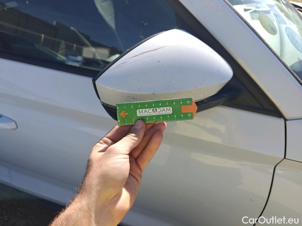  Skoda  Kodiaq SKODA  / 2016 / 5P / todoterreno 2.0 TDI 110KW (150cv) DSG 4x4 Ambition #36