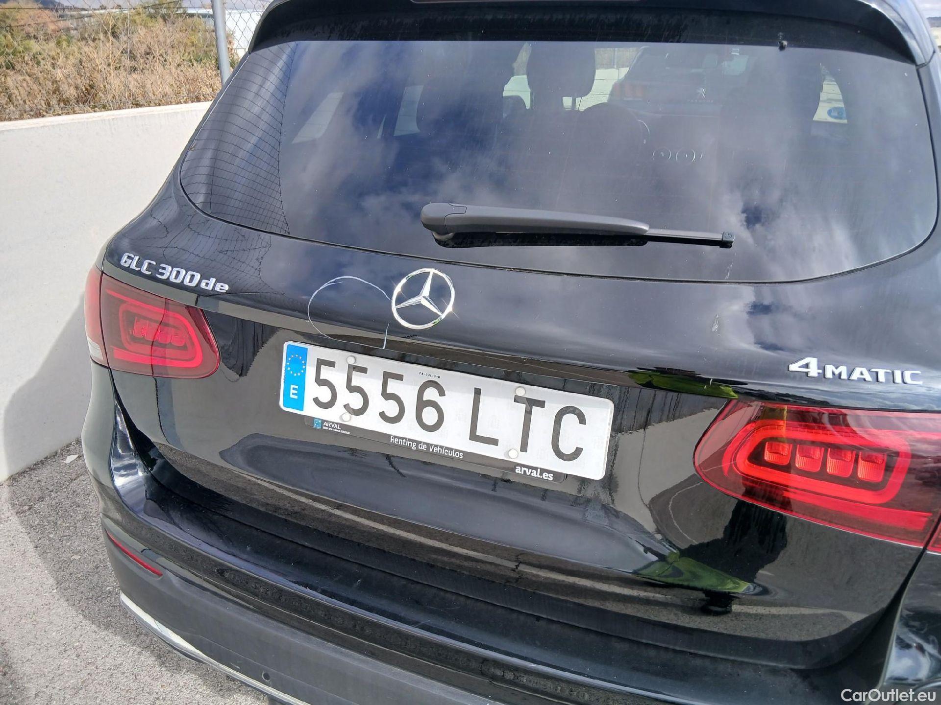  Mercedes  G-Klasee Clase GLC GLC 300 de 4Matic (253.911)AMG 2.0 AMG Line 305CV AT9 E6d #25