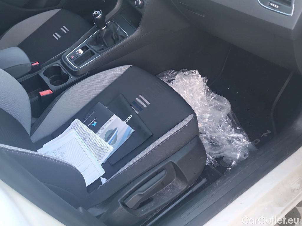  Seat  Leon  Style Visio Edition 1.5 TSI 130CV MT6 E6dT #9