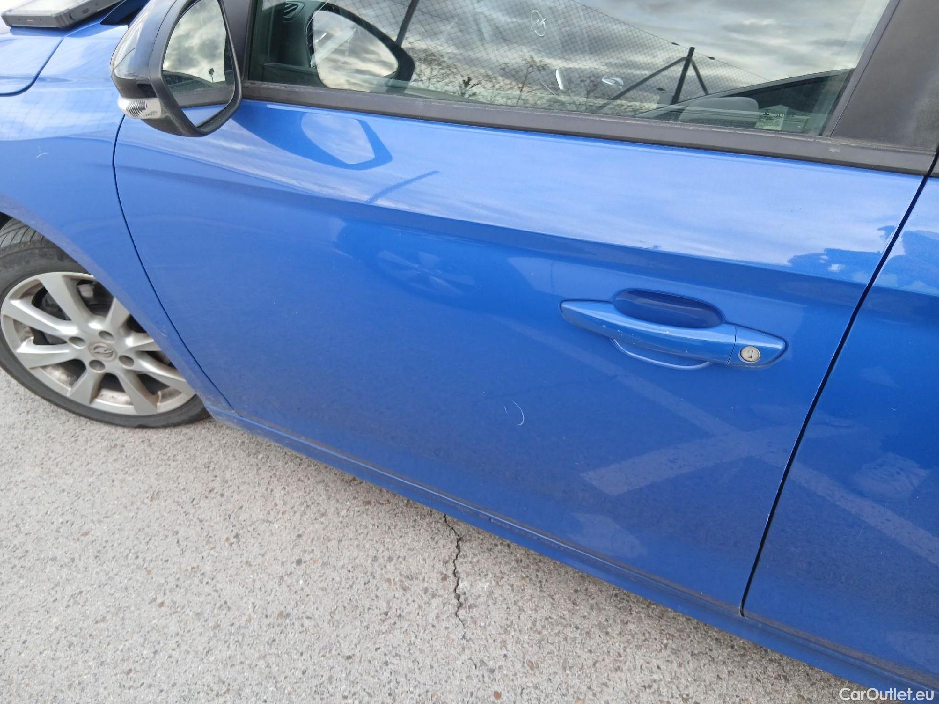  Opel  Corsa OPEL  / 2019 / 5P / berlina con portón 1.2T XHL 74kW (100CV) Edition #15