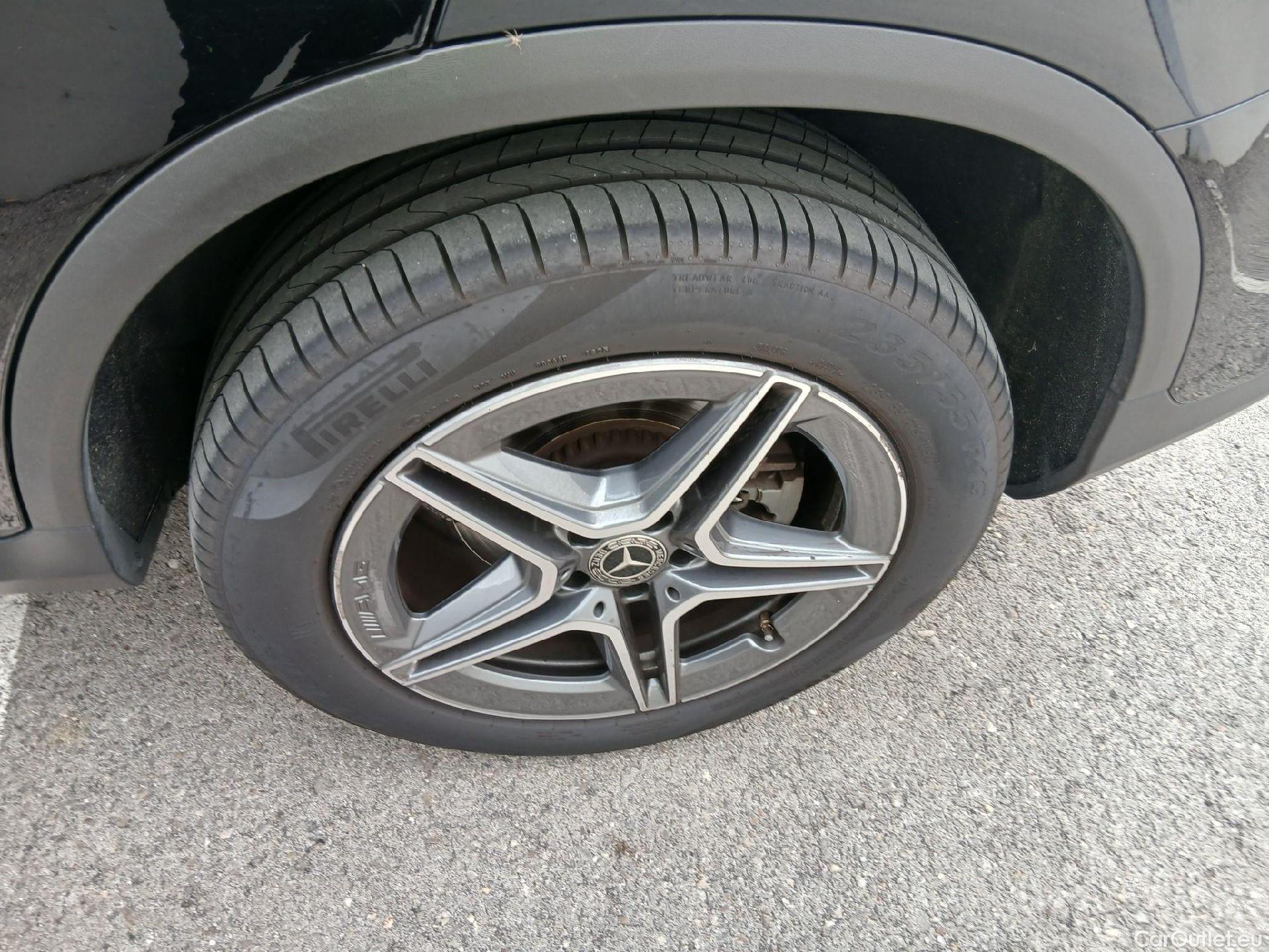  Mercedes  G-Klasee Clase GLC GLC 300 de 4Matic (253.911)AMG 2.0 AMG Line 305CV AT9 E6d #4