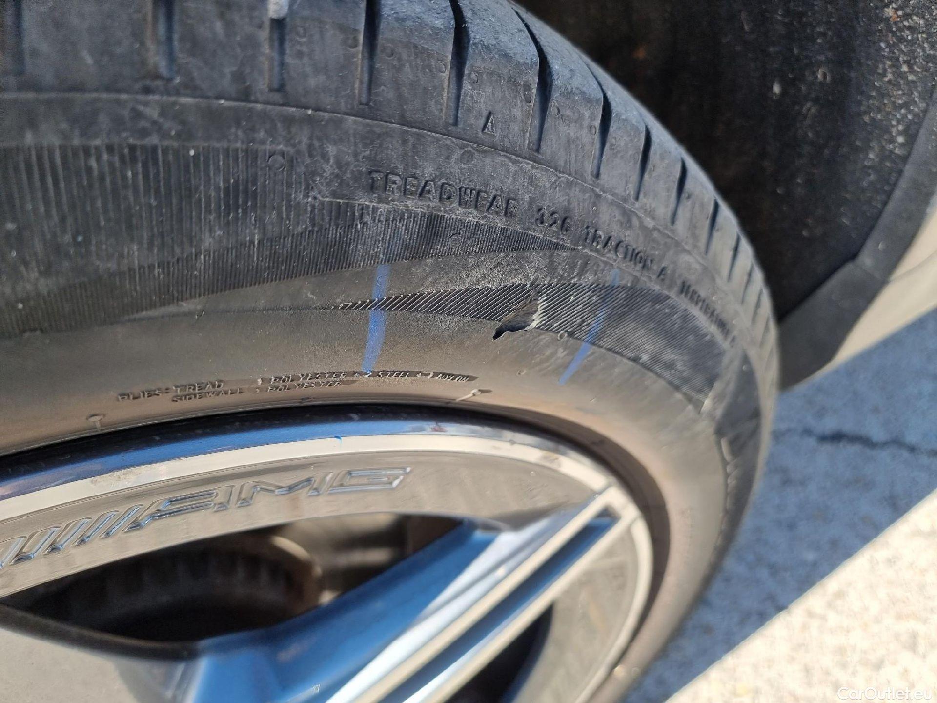  Mercedes  G-Klasee MERCEDES-BENZ Clase GLC / 2019 / 5P / todoterreno GLC 300 de 4MATIC #52