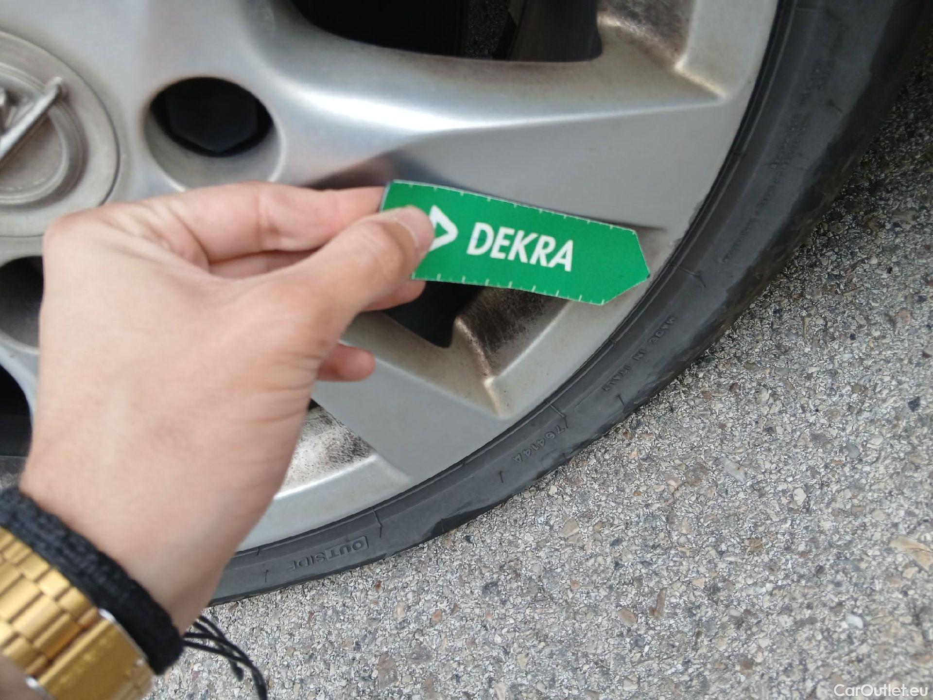  Opel  Corsa OPEL  / 2019 / 5P / berlina con portón 1.2T XHL 74kW (100CV) Edition #13