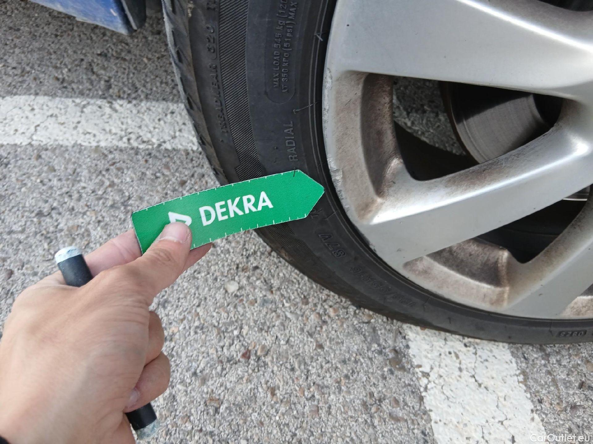  Opel  Corsa OPEL  / 2019 / 5P / berlina con portón 1.2T XHL 74kW (100CV) Edition #46