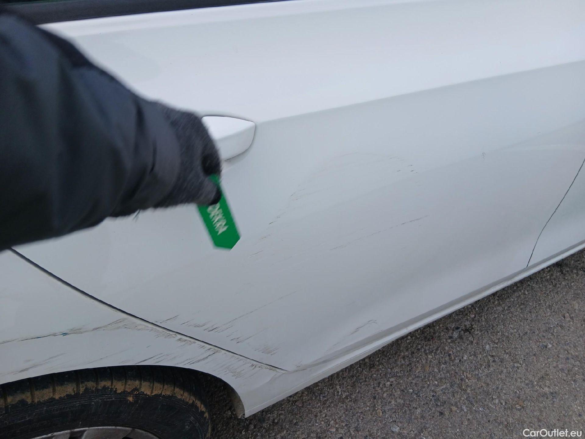  Volkswagen  Golf  VOLKSWAGEN / 2020 / 5P / berlina con portón 1.0 TSI 81kW (110CV) #22