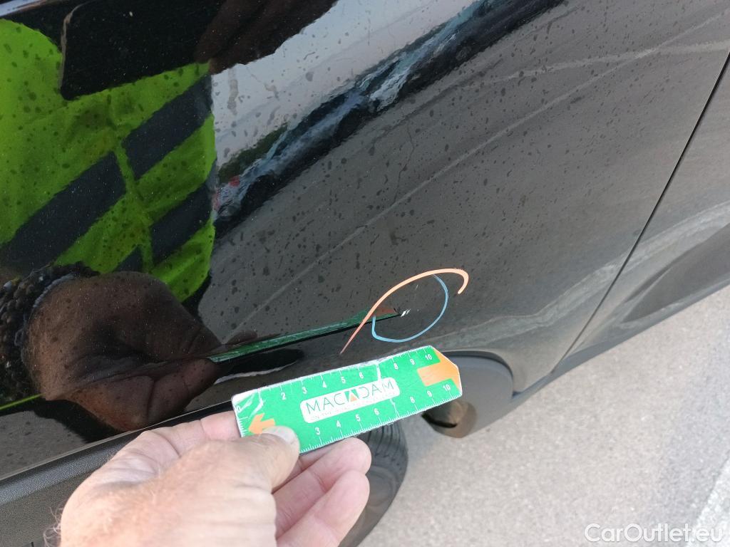  Volvo  XC 40 VOLVO XC40 / 2017 / 5P / 2.0 D4 AWD Inscription Auto #33