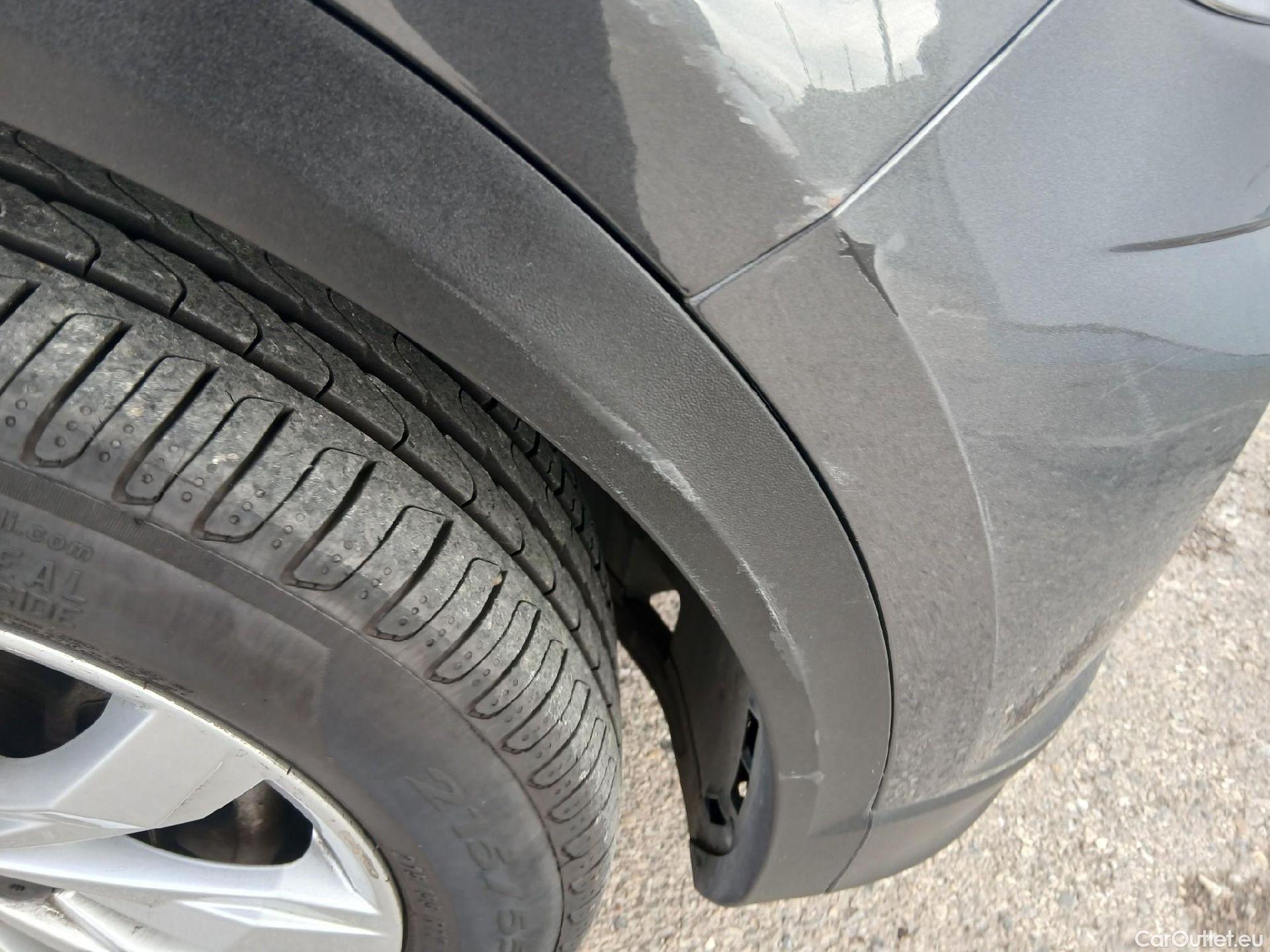  Volkswagen  T-ROC VOLKSWAGEN  / 2017 / 5P / todoterreno Advance 2.0 TDI 110kW (150CV) DSG (AC2) #26