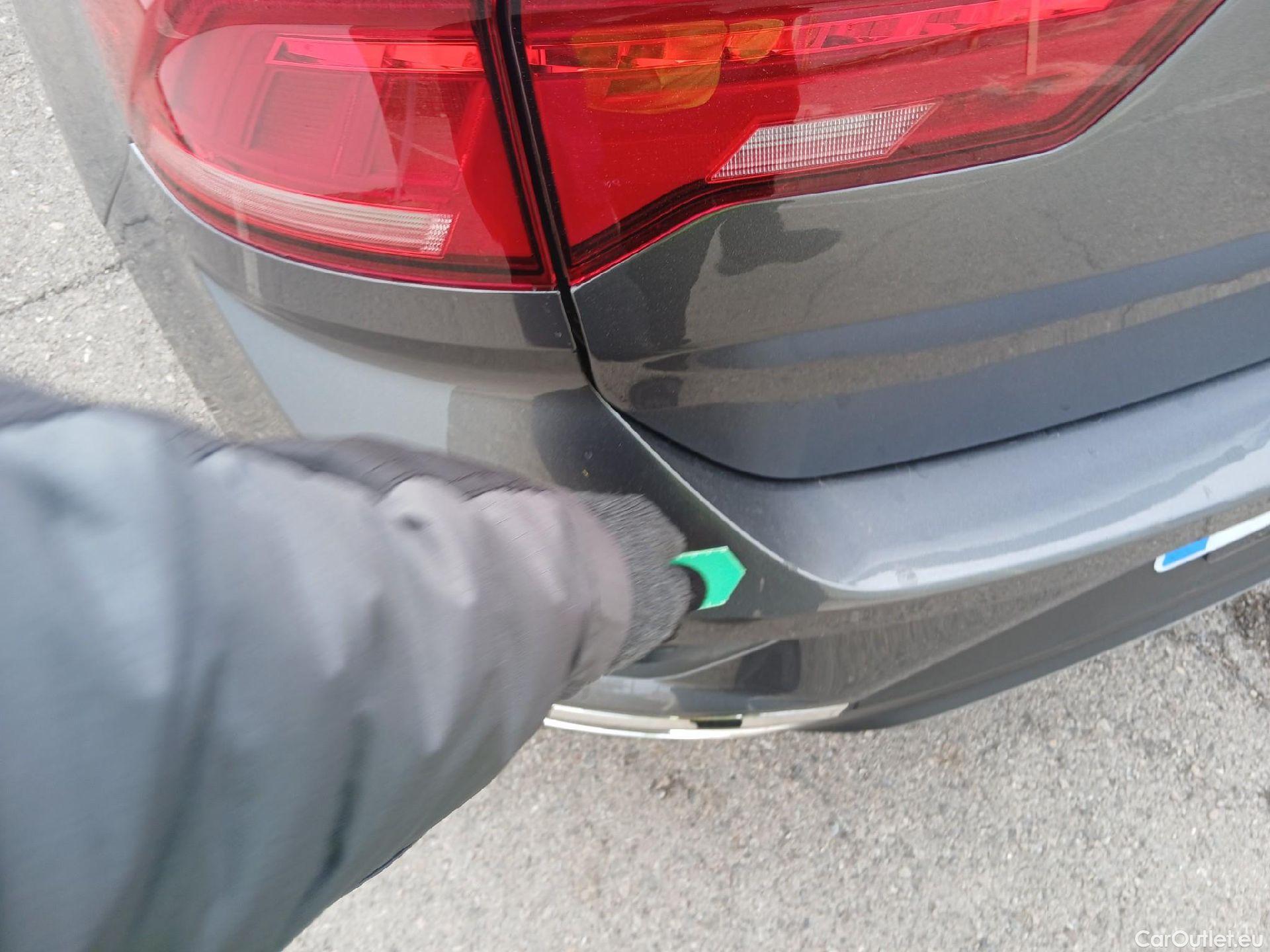  Volkswagen  T-ROC VOLKSWAGEN  / 2017 / 5P / todoterreno Advance 2.0 TDI 110kW (150CV) DSG (AC2) #14