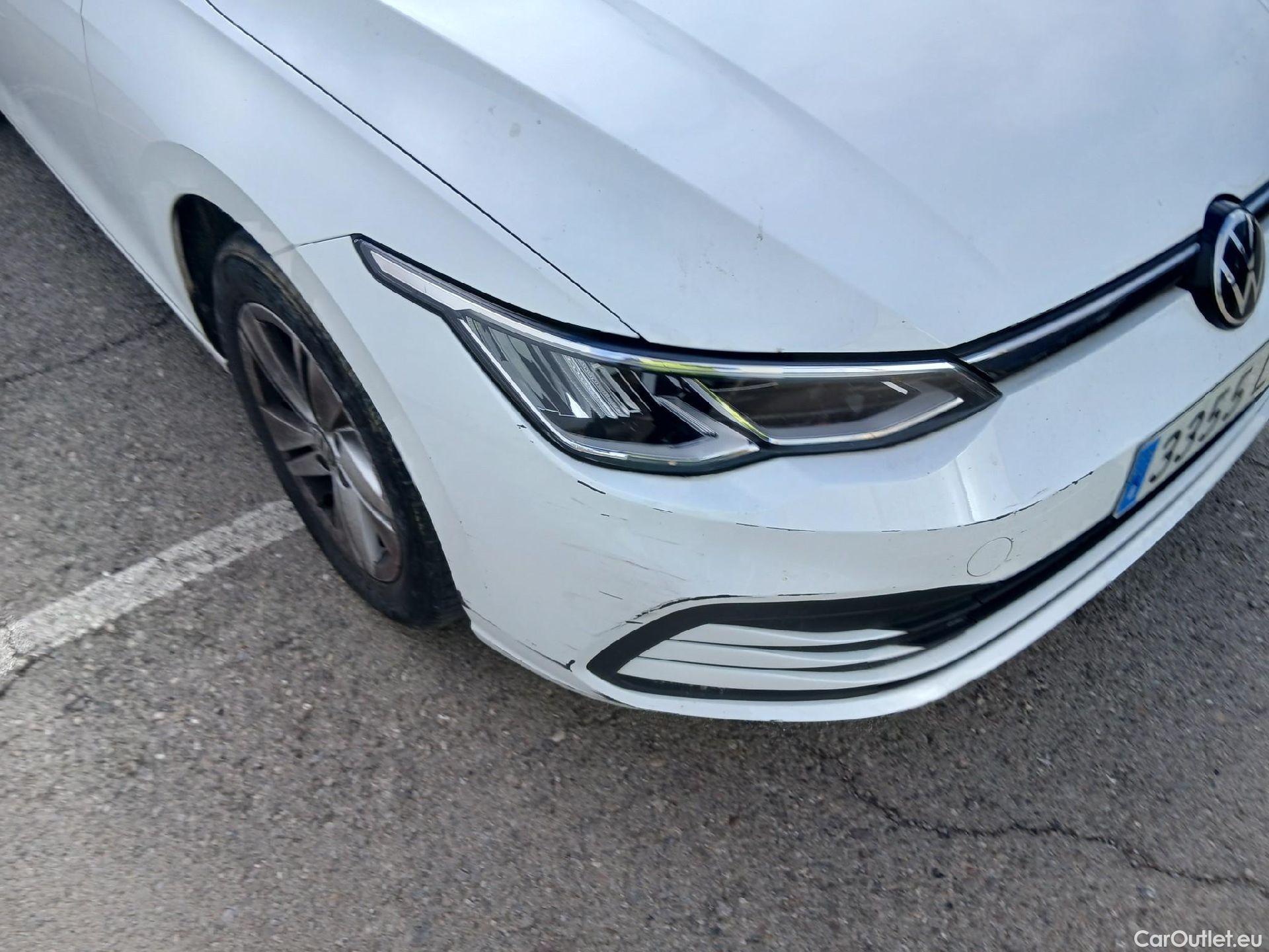  Volkswagen  Golf  VOLKSWAGEN / 2020 / 5P / berlina con portón 1.0 TSI 81kW (110CV) #4