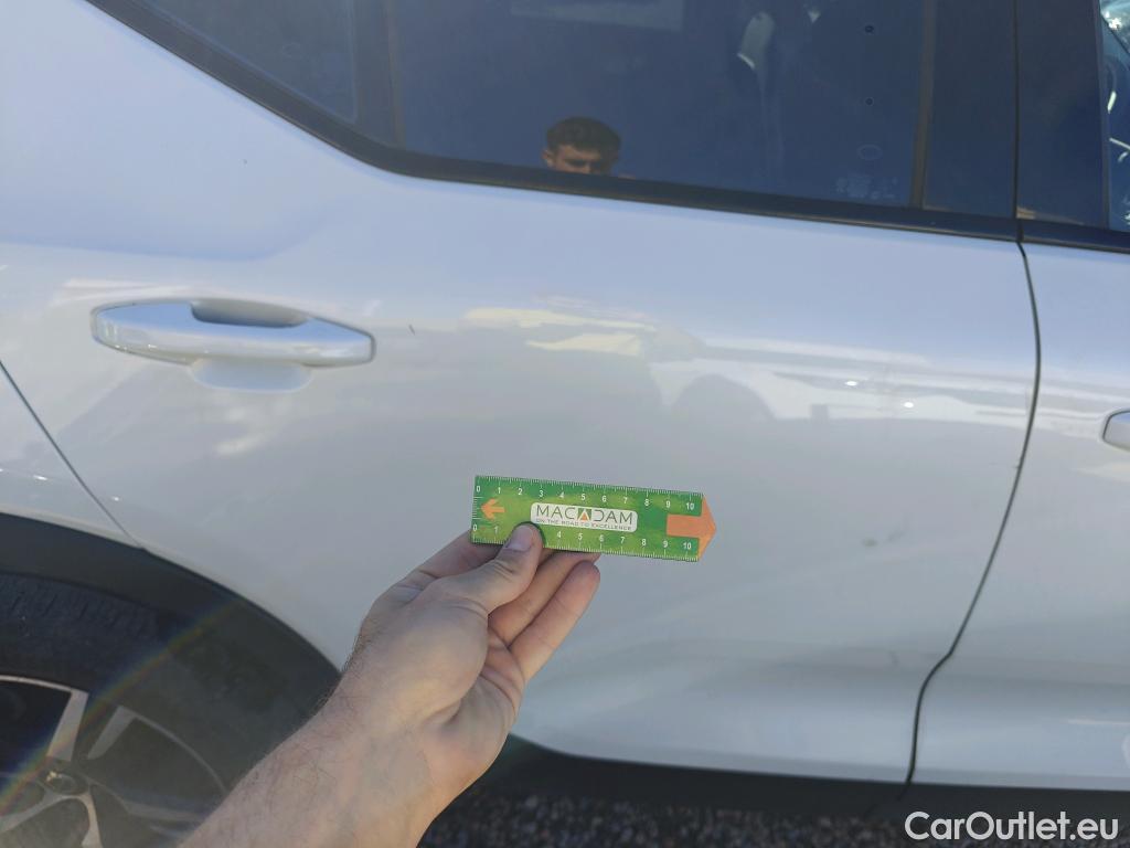  Volvo  XC 40 XC40 Plus Dark 2WD 2.0 165CV AT7 E6d #30