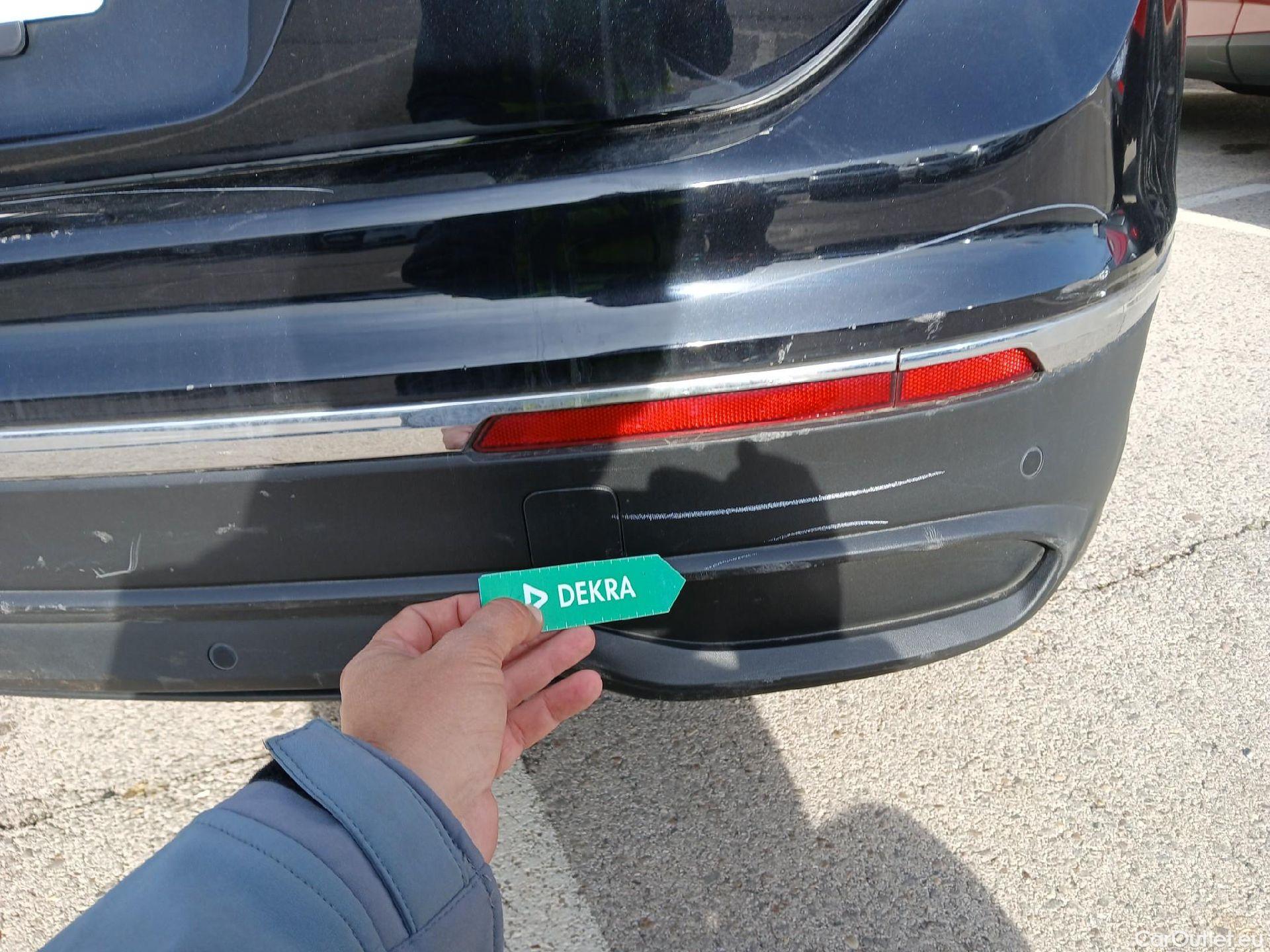  Volkswagen  Tiguan VOLKSWAGEN  / 2020 / 5P / todoterreno Life 2.0 TDI 110kW (150CV) DSG (AC2) #33