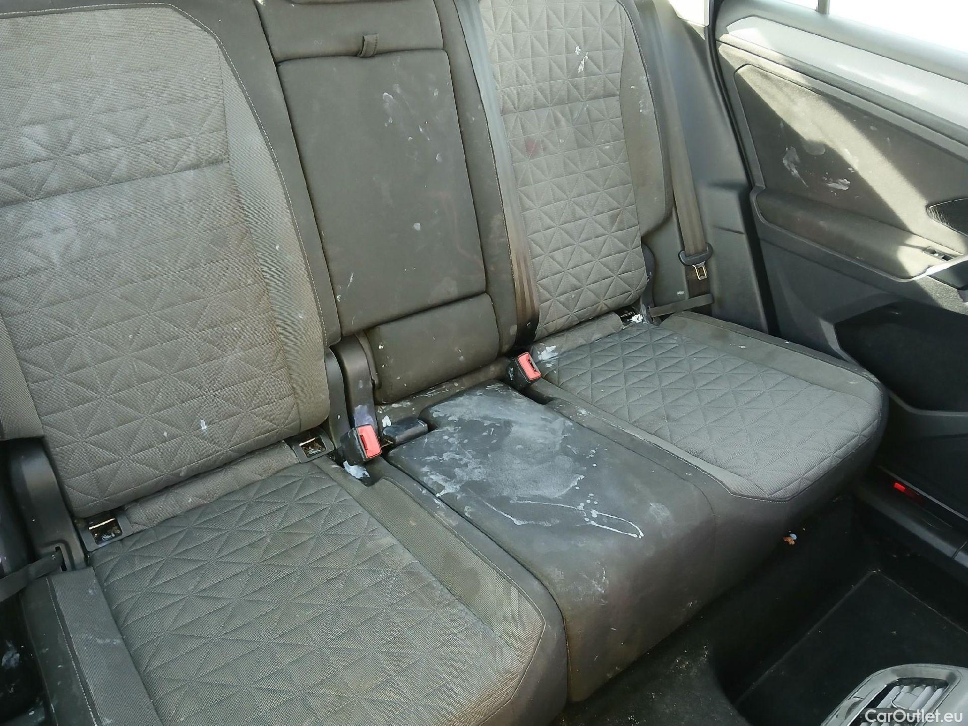  Volkswagen  Tiguan VOLKSWAGEN  / 2020 / 5P / todoterreno Life 2.0 TDI 110kW (150CV) DSG (AC2) #4