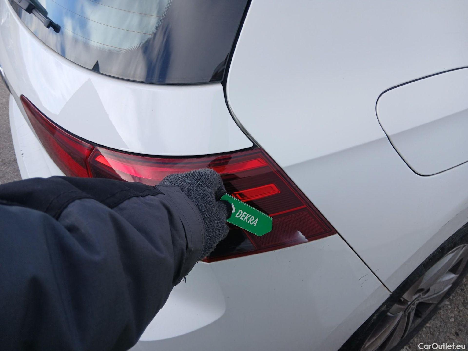  Volkswagen  Golf  VOLKSWAGEN / 2020 / 5P / berlina con portón 1.0 TSI 81kW (110CV) #18