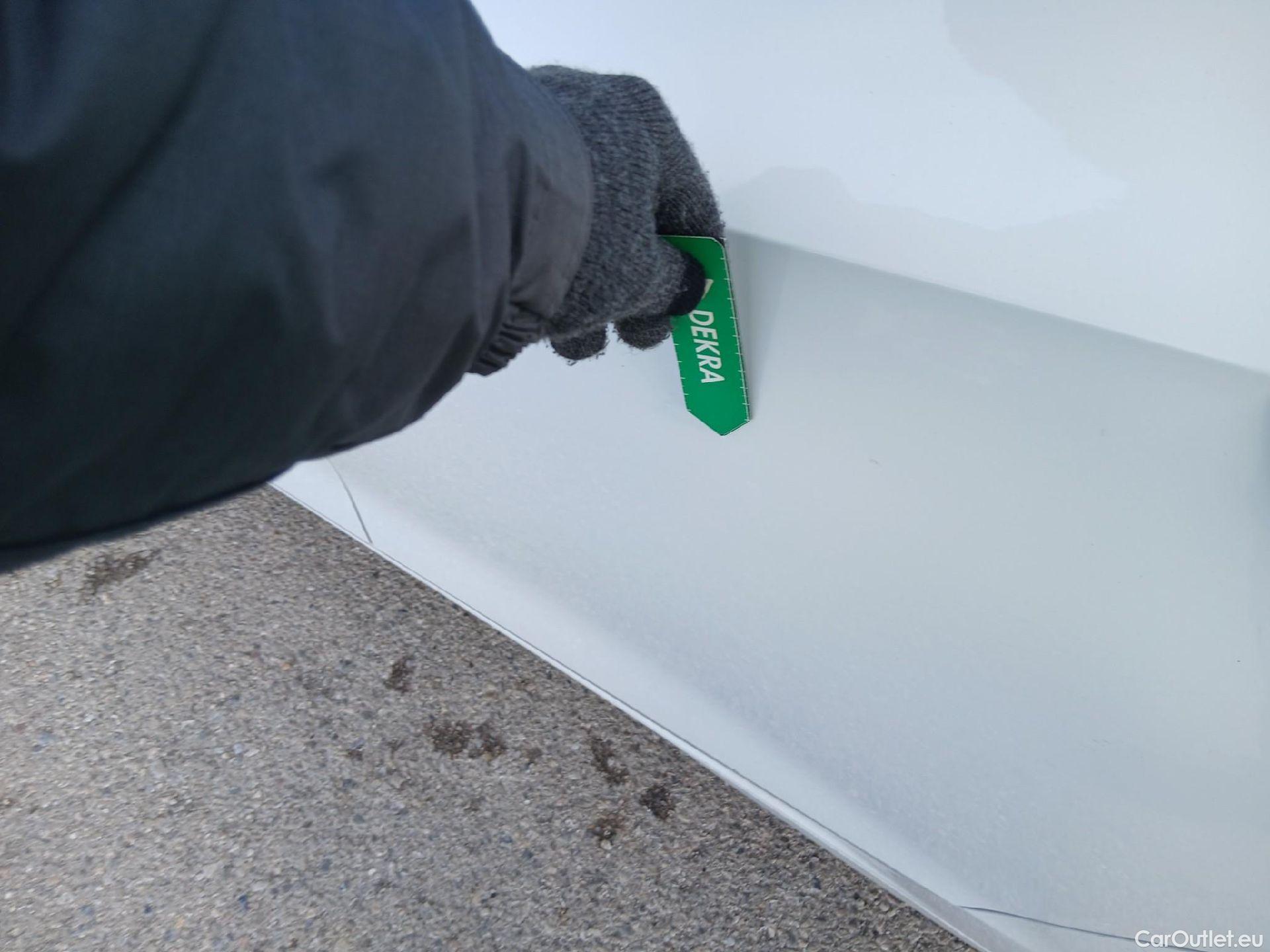  Volkswagen  Golf  VOLKSWAGEN / 2020 / 5P / berlina con portón 1.0 TSI 81kW (110CV) #13