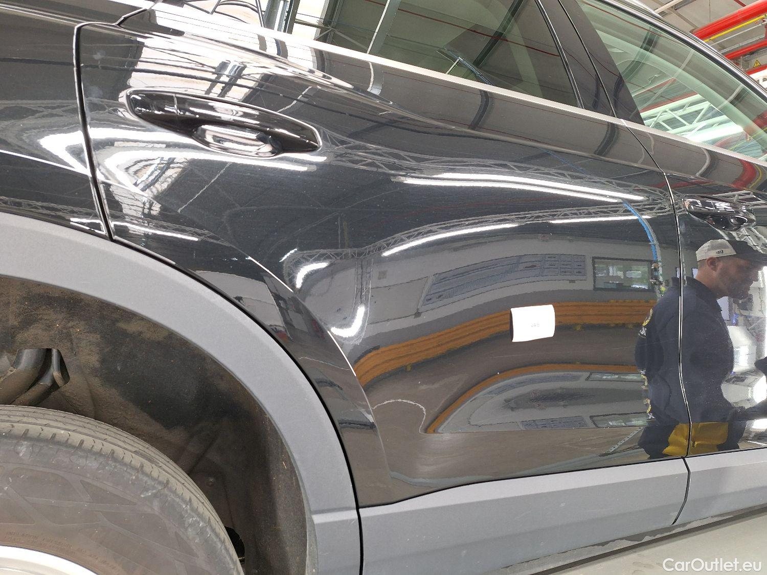  Audi  Q3 Audi,  '18 PHEV, Audi  45 TFSI e S tronic 5d #6