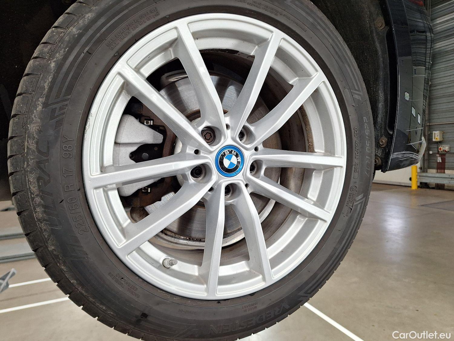  Bmw  Serie 3 BMW, 3-serie To. '18 PHEV, BMW 3 Reeks Touring 320e xDrive (150 kW) 5d #3