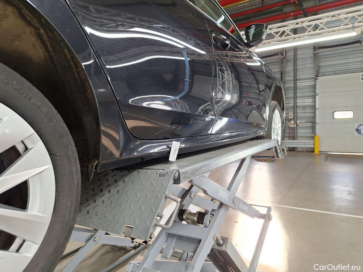  Skoda  Octavia Skoda,  Combi '20, Skoda  Combi 2.0 CRTDI 110kW DSG7 Ambition  #3