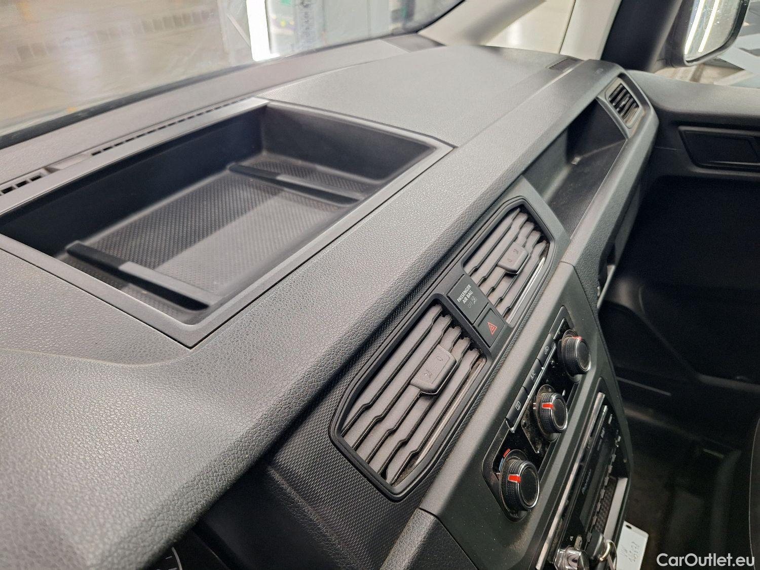  Volkswagen  Caddy VW, _ '15, Volkswagen  CRTDi 2.0 75kW SCR BMT Van 4d #37