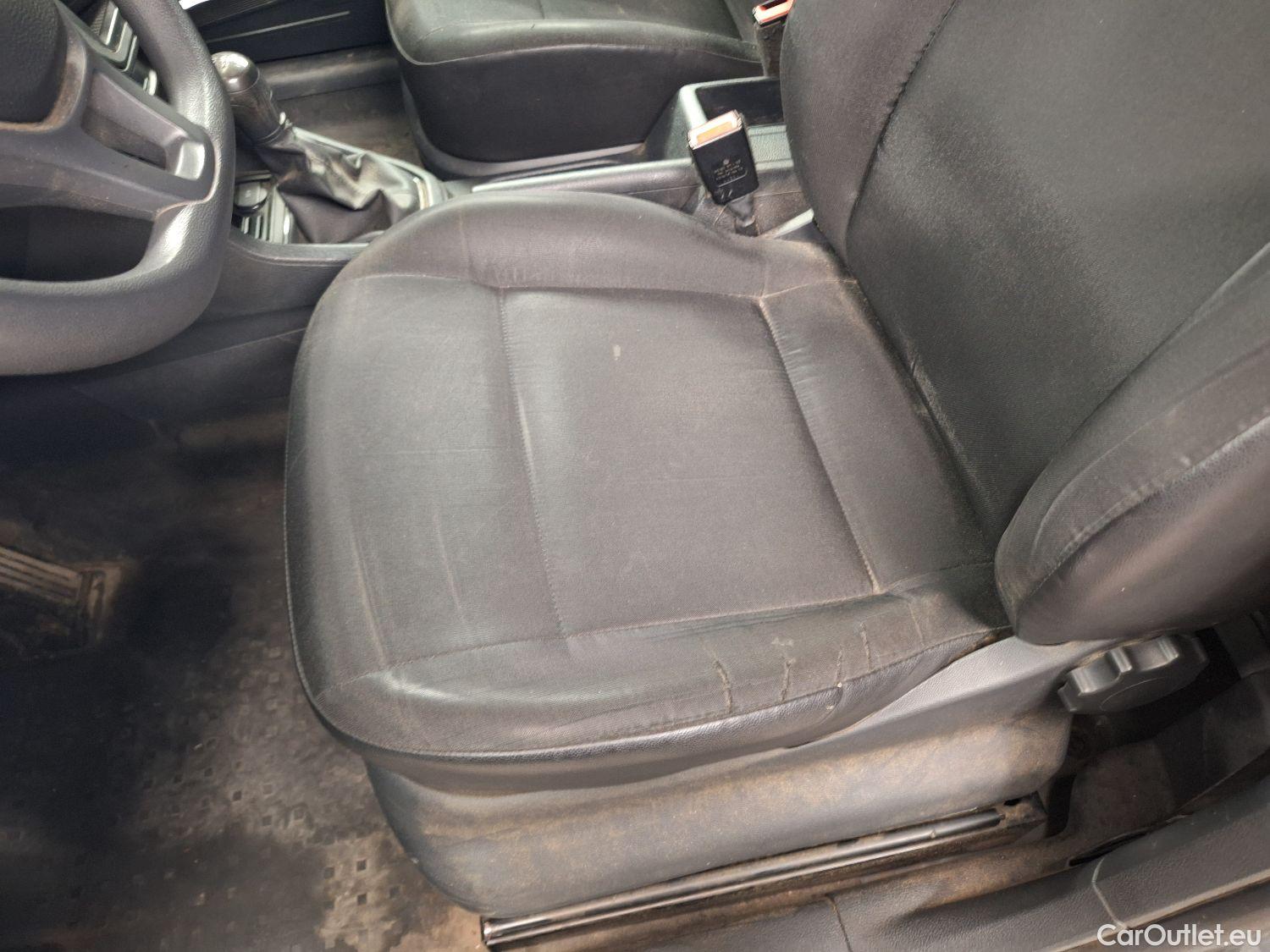  Volkswagen  Caddy VW, _ '15, Volkswagen  CRTDi 2.0 75kW SCR BMT Van 4d #33