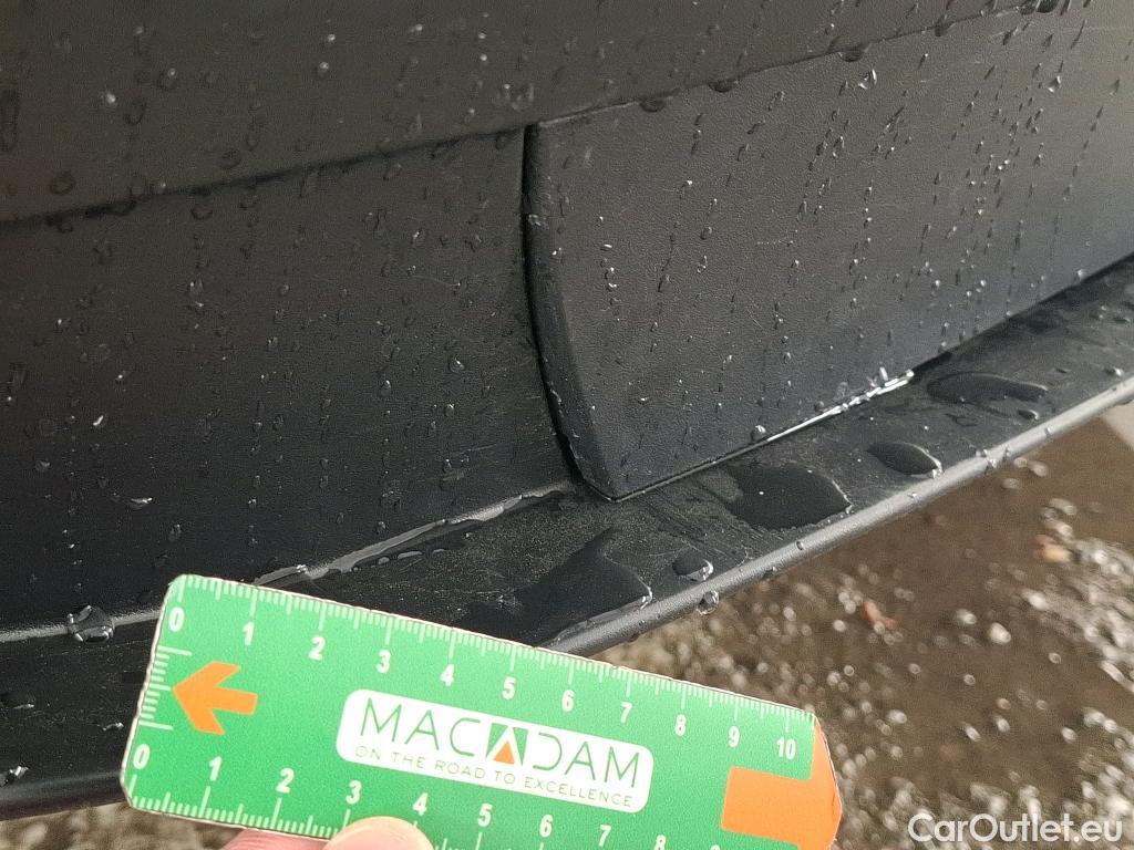  Tesla  Model Y  Propulsion RWD COMMITMENT DEAL lot 198 #9