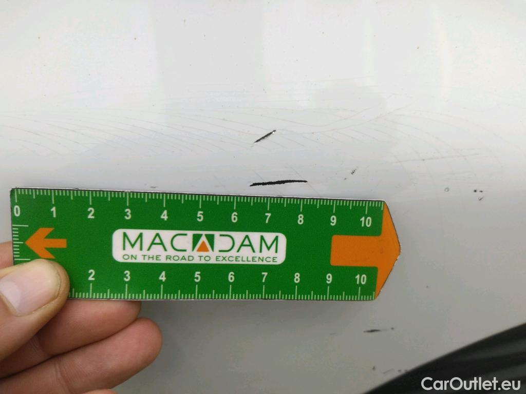  Renault  Clio  IV Air MediaNav 1.5 dCi 90CV BVM5 E6 #13