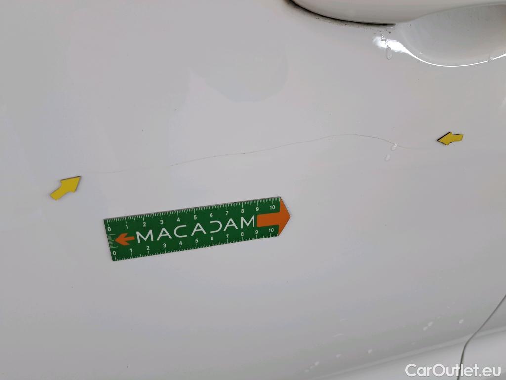  Toyota  Corolla TOYOTA  Touring Sports / 2018 / 5P / Break Hybride 122h Dynamic Business Supp Lomb #15