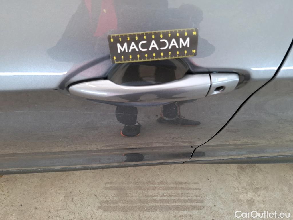  Nissan  Qashqai NISSAN  / 2017 / 5P / Crossover 1.5 DCI 115 Business Edition #28