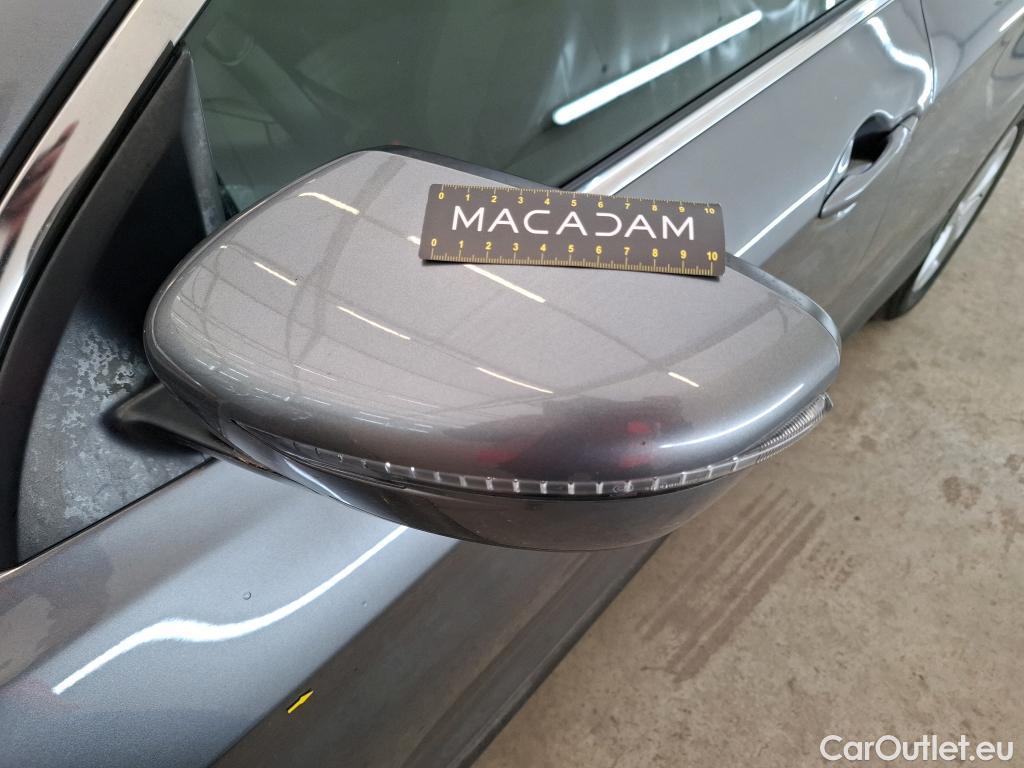  Nissan  Qashqai NISSAN  / 2017 / 5P / Crossover 1.5 DCI 115 Business Edition #30