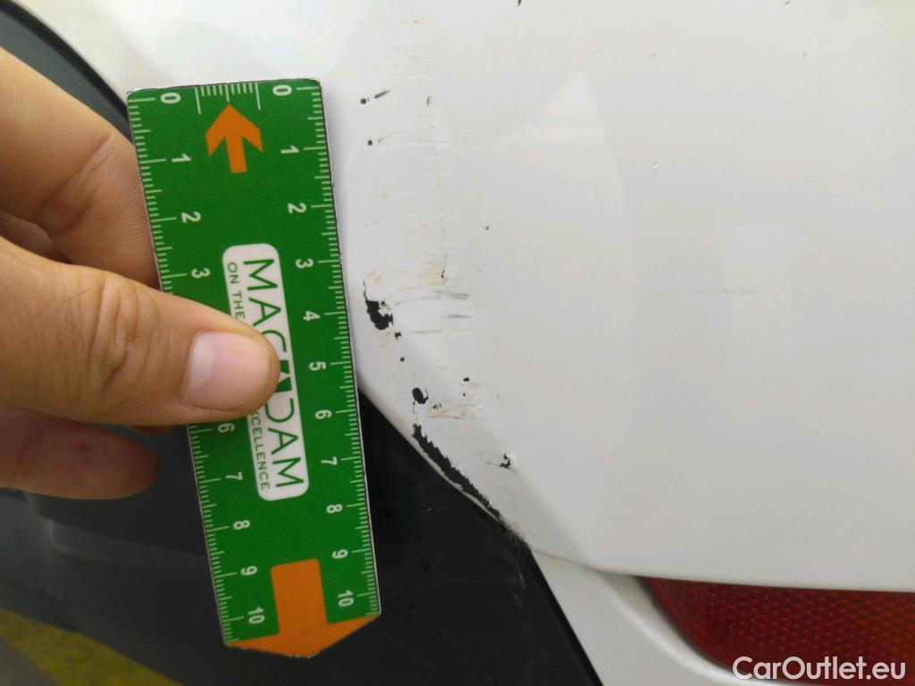  Renault  Clio  IV Air MediaNav 1.5 dCi 90CV BVM5 E6 #22