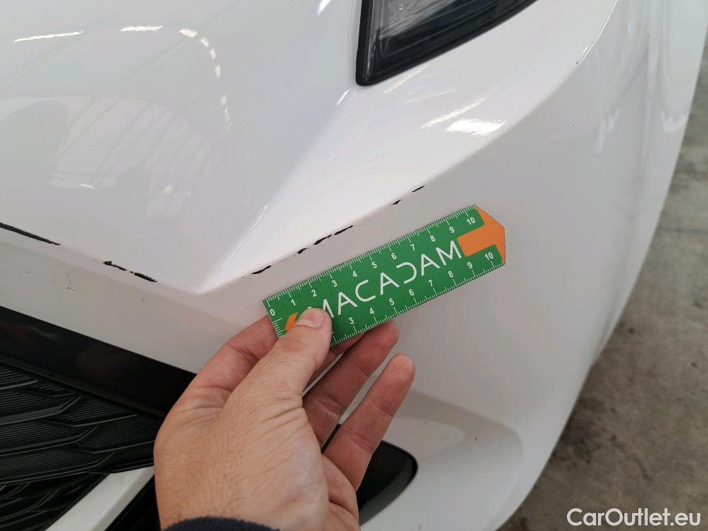  Toyota  Corolla TOYOTA  Touring Sports / 2018 / 5P / Break Hybride 122h Dynamic Business Supp Lomb #11