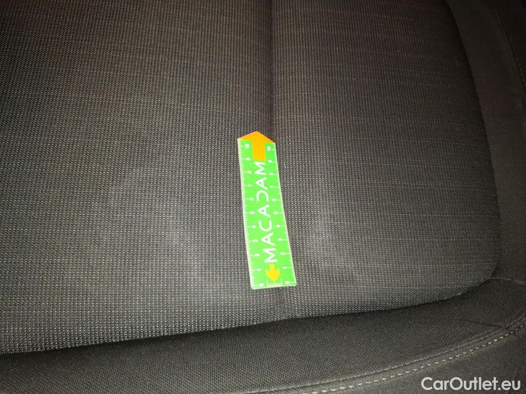  Hyundai  Konna Kona Intuitive Hybrid 2WD 1.6 GDI 140CV BVA6 E6d #2