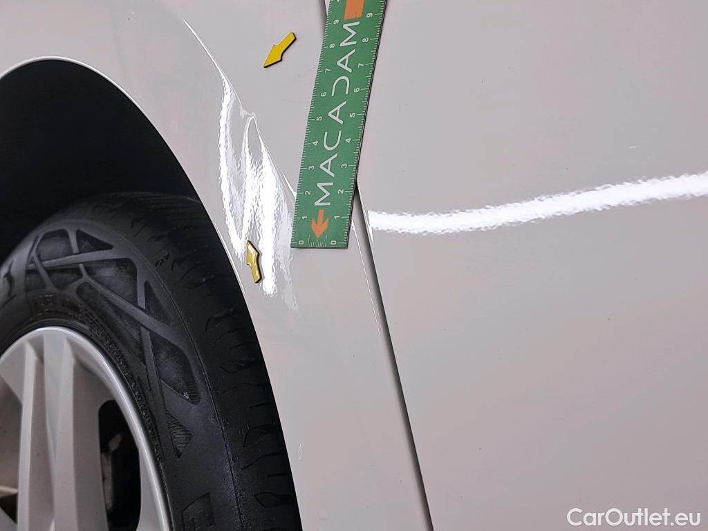  Toyota  Corolla TOYOTA  Touring Sports / 2018 / 5P / Break Hybride 122h Dynamic Business Supp Lomb #8