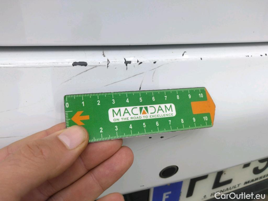  Renault  Clio  IV Air MediaNav 1.5 dCi 90CV BVM5 E6 #15