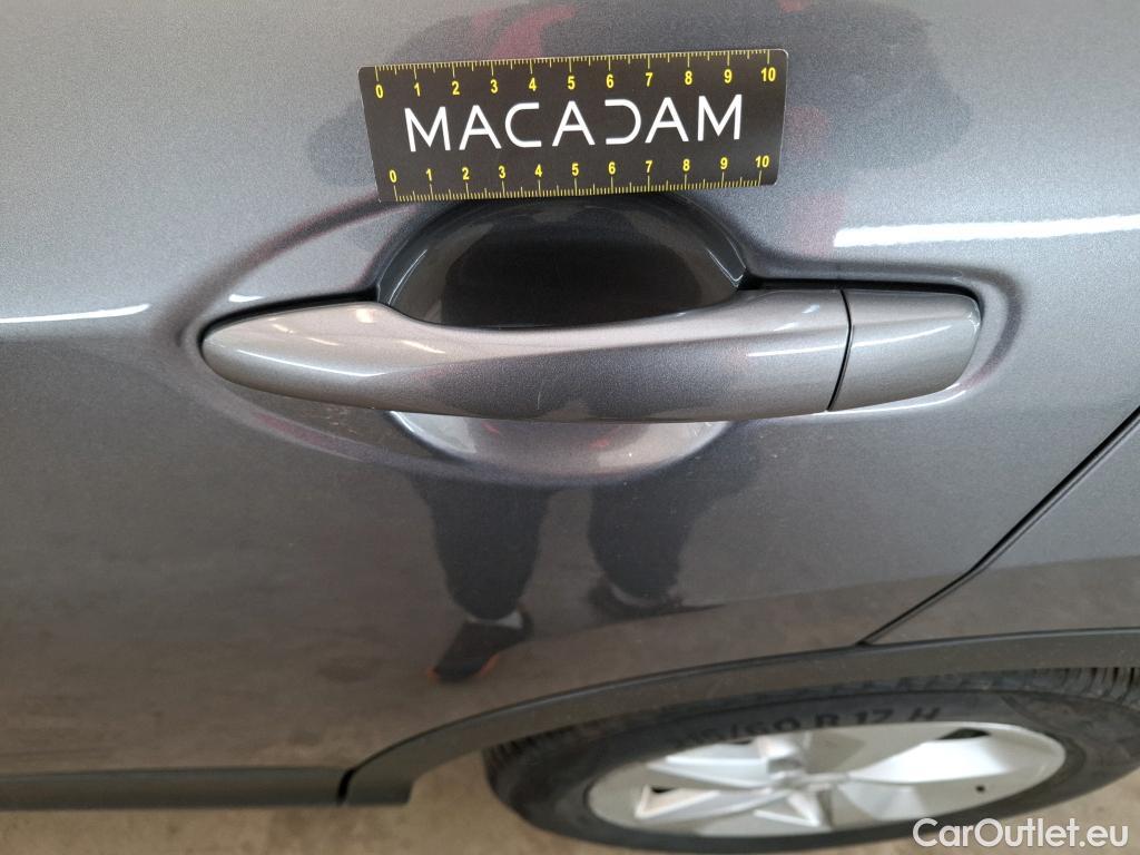  Nissan  Qashqai NISSAN  / 2017 / 5P / Crossover 1.5 DCI 115 Business Edition #36