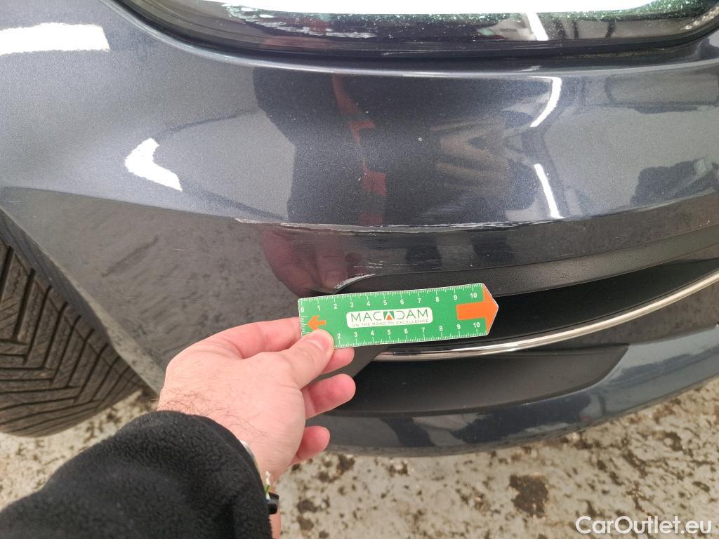  Renault  Megane RENAULT Mégane Estate / 2020 / 5P / Break Business TCe 115 FAP -21N #4